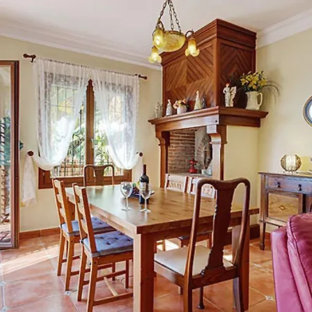 Villa Roberto Canovas